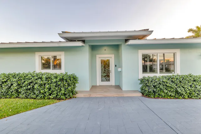 $1,899,990 | 2642 Northeast 3rd Street, Pompano Beach, FL 33062