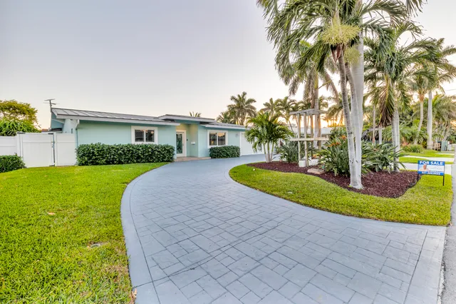 $1,899,990 | 2642 Northeast 3rd Street, Pompano Beach, FL 33062