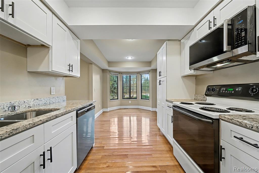 107 Meadow Ln Circle, Unit 2 Rochester, MI 48307 - Photo 9 of 24