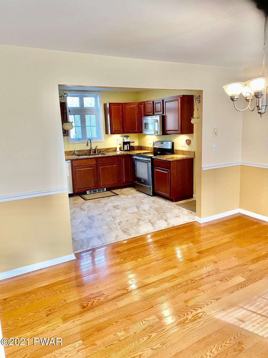 125 Johnson Road Milford, PA 18337 - Photo 6 of 27