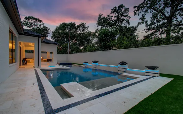 $12,000 | 13034 Memorial Drive, Houston, TX 77079