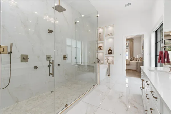 $12,000 | 13034 Memorial Drive, Houston, TX 77079