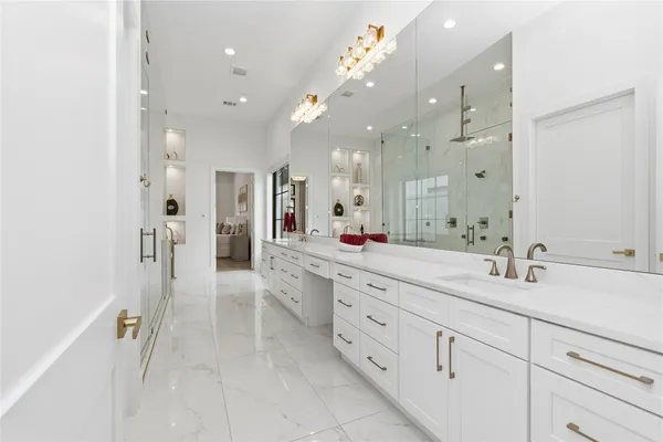 $12,000 | 13034 Memorial Drive, Houston, TX 77079