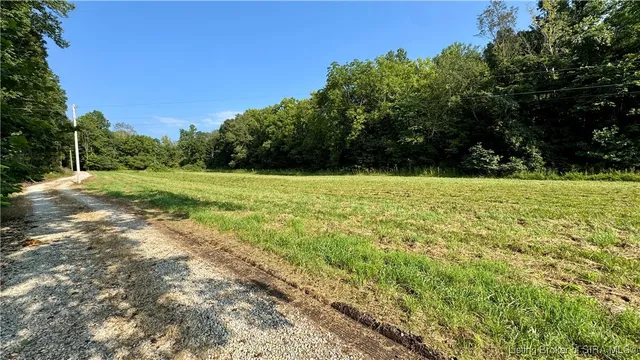 $199,900 | 2-2600 South County Road 1000 West, French Lick, IN 47432
