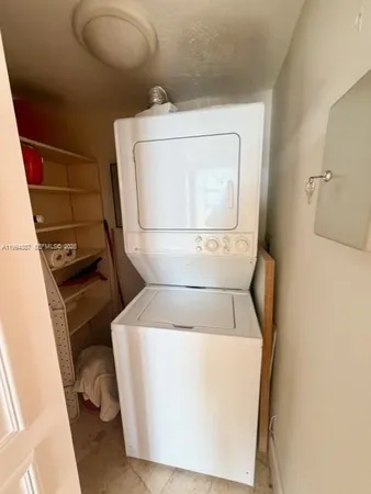 $3,800 | 2451 Brickell Avenue, Unit PHF, Miami, FL 33129