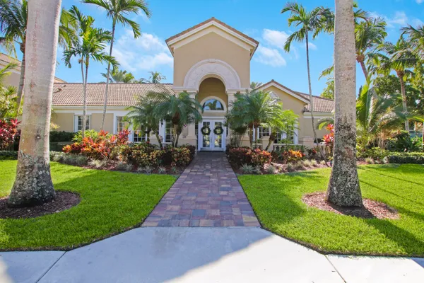 $3,200 | 284 Village Boulevard, Unit 9112, Tequesta, FL 33469