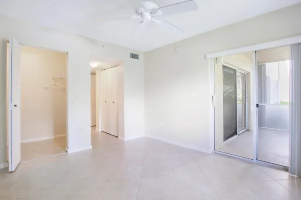 $3,200 | 284 Village Boulevard, Unit 9112, Tequesta, FL 33469