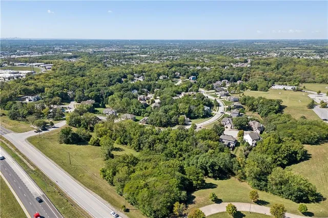 $120,000 | 1548 Timber Ridge Drive, Liberty, MO 64068