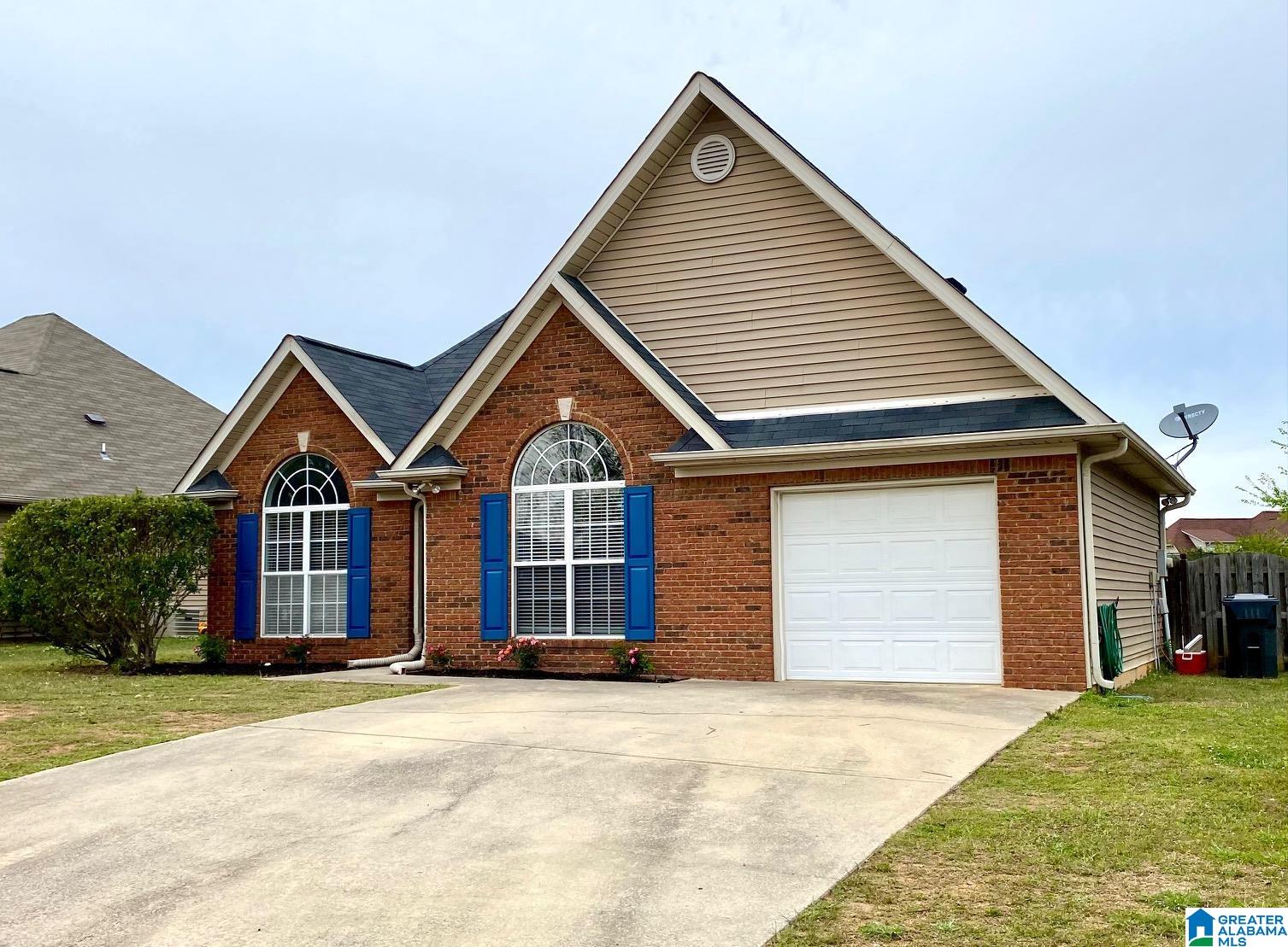 108 Addison Drive Calera, AL 35040 - Photo 3 of 29