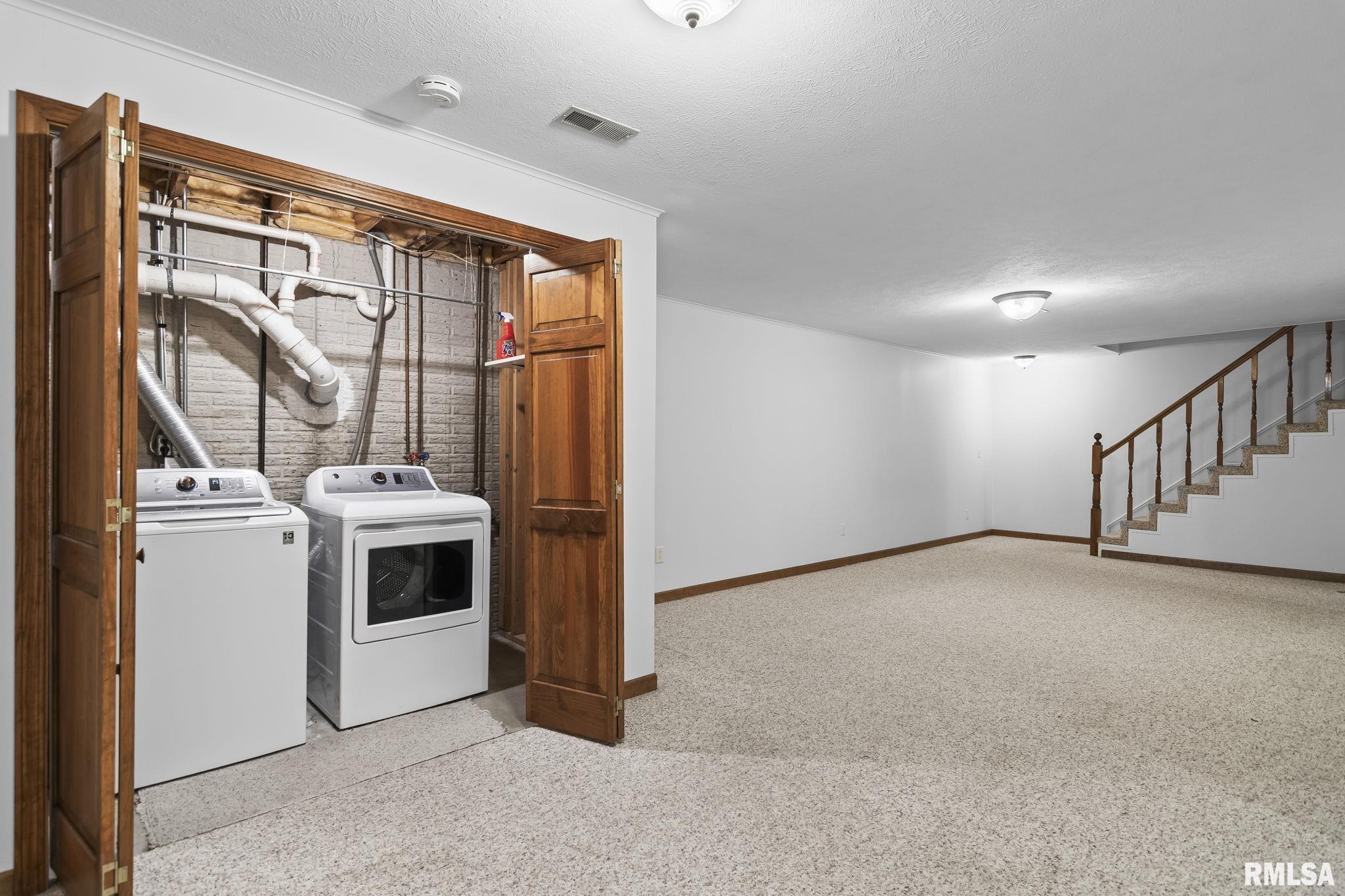 2529 Wydown Avenue Springfield, IL 62704 - Photo 37 of 52