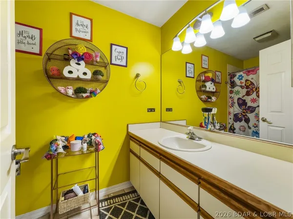 $139,900 | 24 West Casa Del Rio Drive, Unit 3A, Lake Ozark, MO 65049