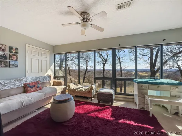$139,900 | 24 West Casa Del Rio Drive, Unit 3A, Lake Ozark, MO 65049