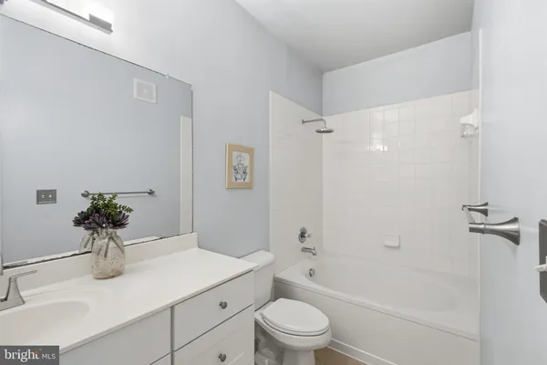 $320,000 | 12909 Centre Park Circle, Unit 108, Herndon, VA 20171