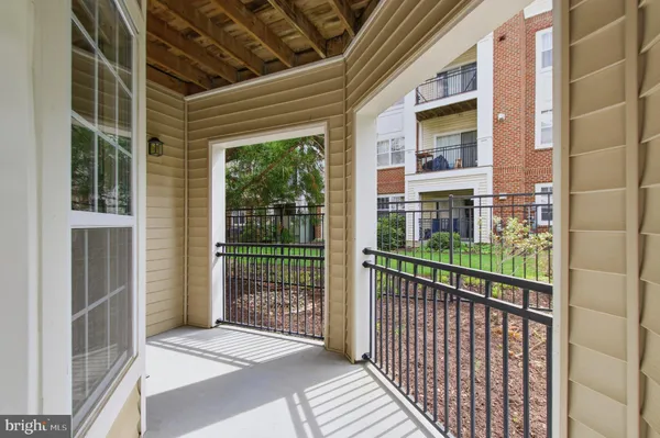 $320,000 | 12909 Centre Park Circle, Unit 108, Herndon, VA 20171