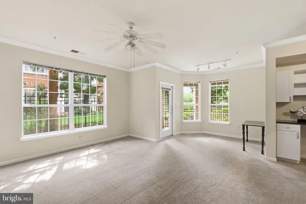 $320,000 | 12909 Centre Park Circle, Unit 108, Herndon, VA 20171