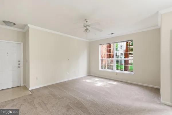 $320,000 | 12909 Centre Park Circle, Unit 108, Herndon, VA 20171