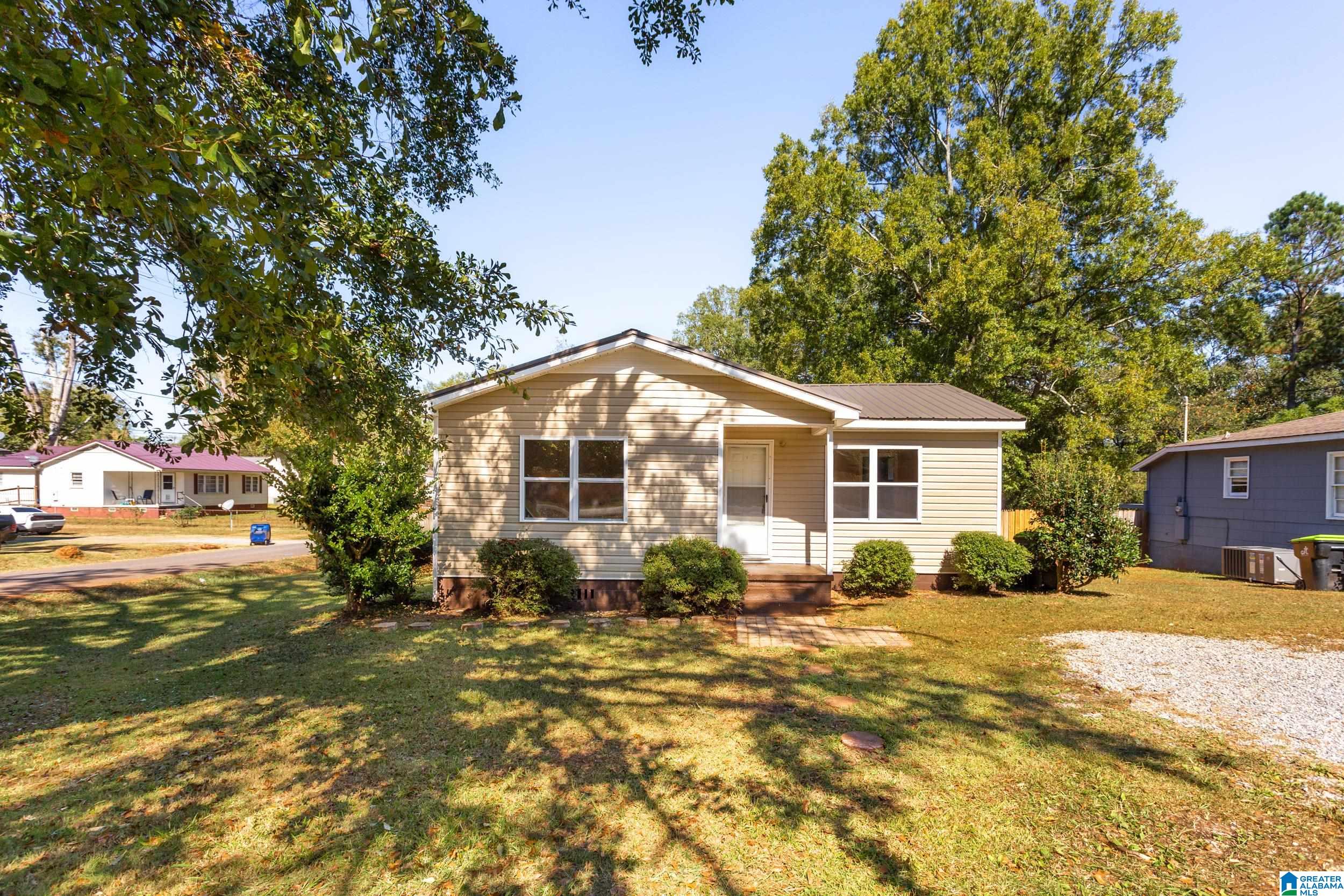 400 Lancaster Street Talladega, AL 35160 - Photo 3 of 26
