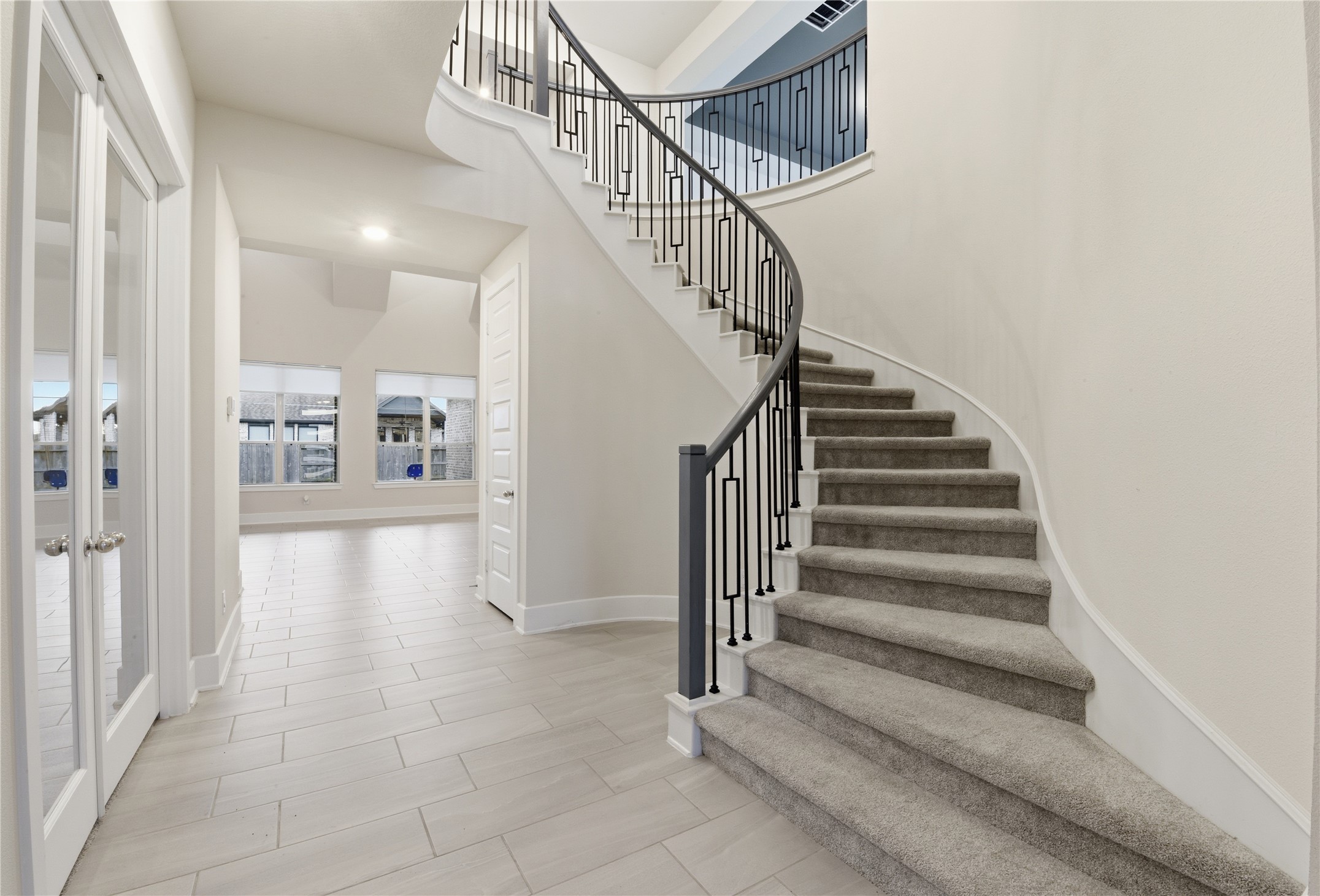 12434 Tullich Run Drive Humble, TX 77346 - Photo 6 of 46