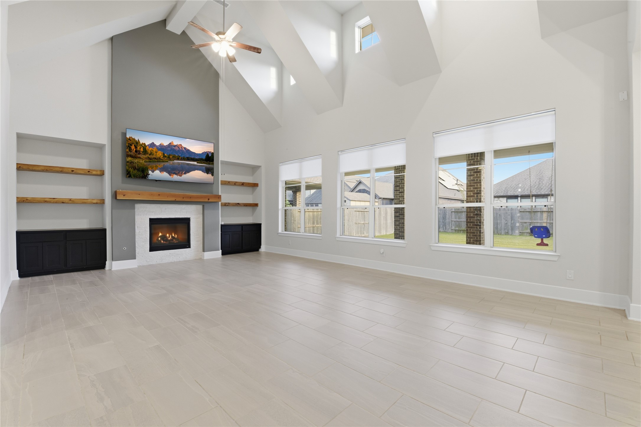 12434 Tullich Run Drive Humble, TX 77346 - Photo 7 of 46