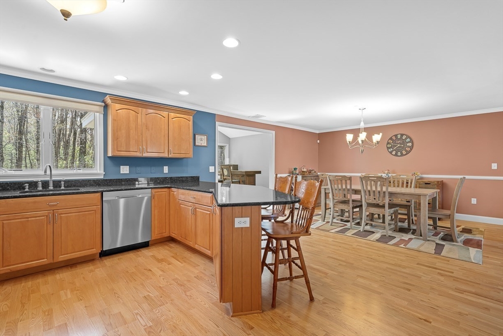 218 Rangeway Road, Unit 232 Billerica, MA 01862 - Photo 10 of 38
