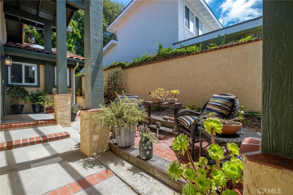 29126 Warnick Road Rancho Palos Verdes, CA 90275 - Photo 21 of 27 Gallery Image 21