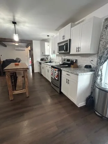 $269,900 | 127 Parkview Avenue, Bangor, ME 04401