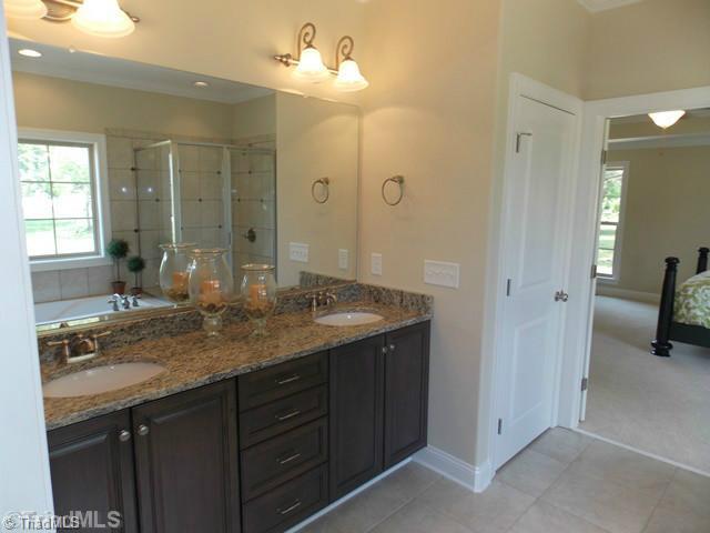 Master Bath/Spa. 