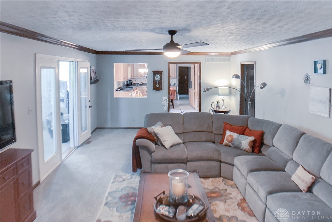 10191 Atchison Road Dayton, OH 45458 - Photo 6 of 25 Gallery Image 6