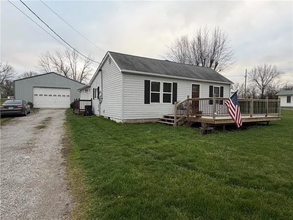 $249,000 | 510 West Samuel Street, Hamilton, MO 64644