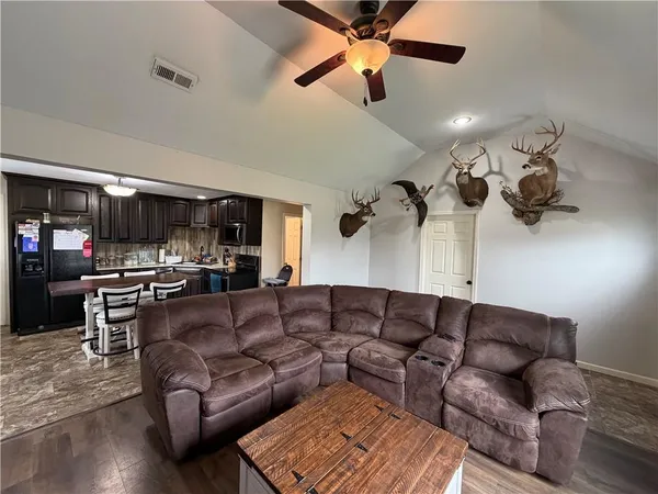 $249,000 | 510 West Samuel Street, Hamilton, MO 64644