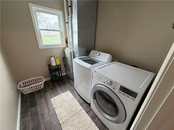$249,000 | 510 West Samuel Street, Hamilton, MO 64644