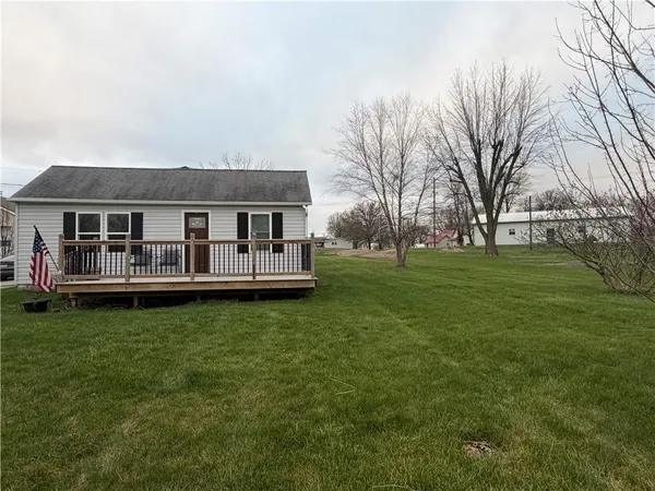 $249,000 | 510 West Samuel Street, Hamilton, MO 64644