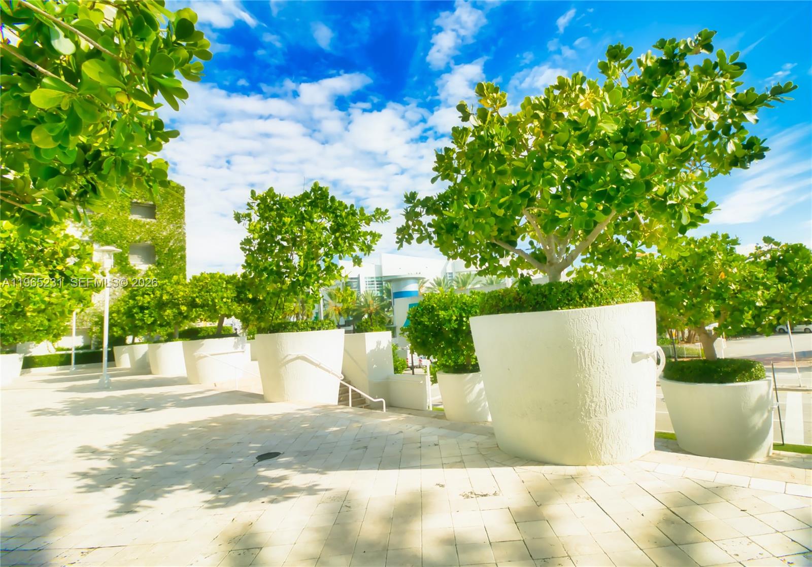 450 Alton Road, Unit 3703 Miami Beach, FL 33139 - Photo 26 of 27