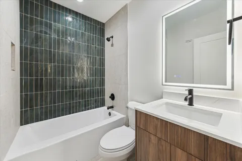 $429,000 | 3909 Zina Way, Houston, TX 77018