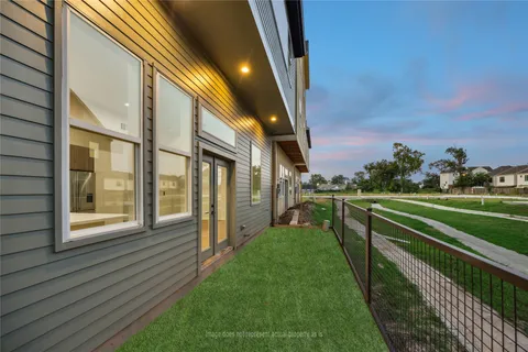 $429,000 | 3909 Zina Way, Houston, TX 77018