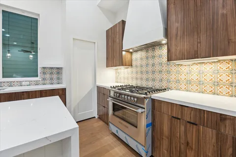 $429,000 | 3909 Zina Way, Houston, TX 77018