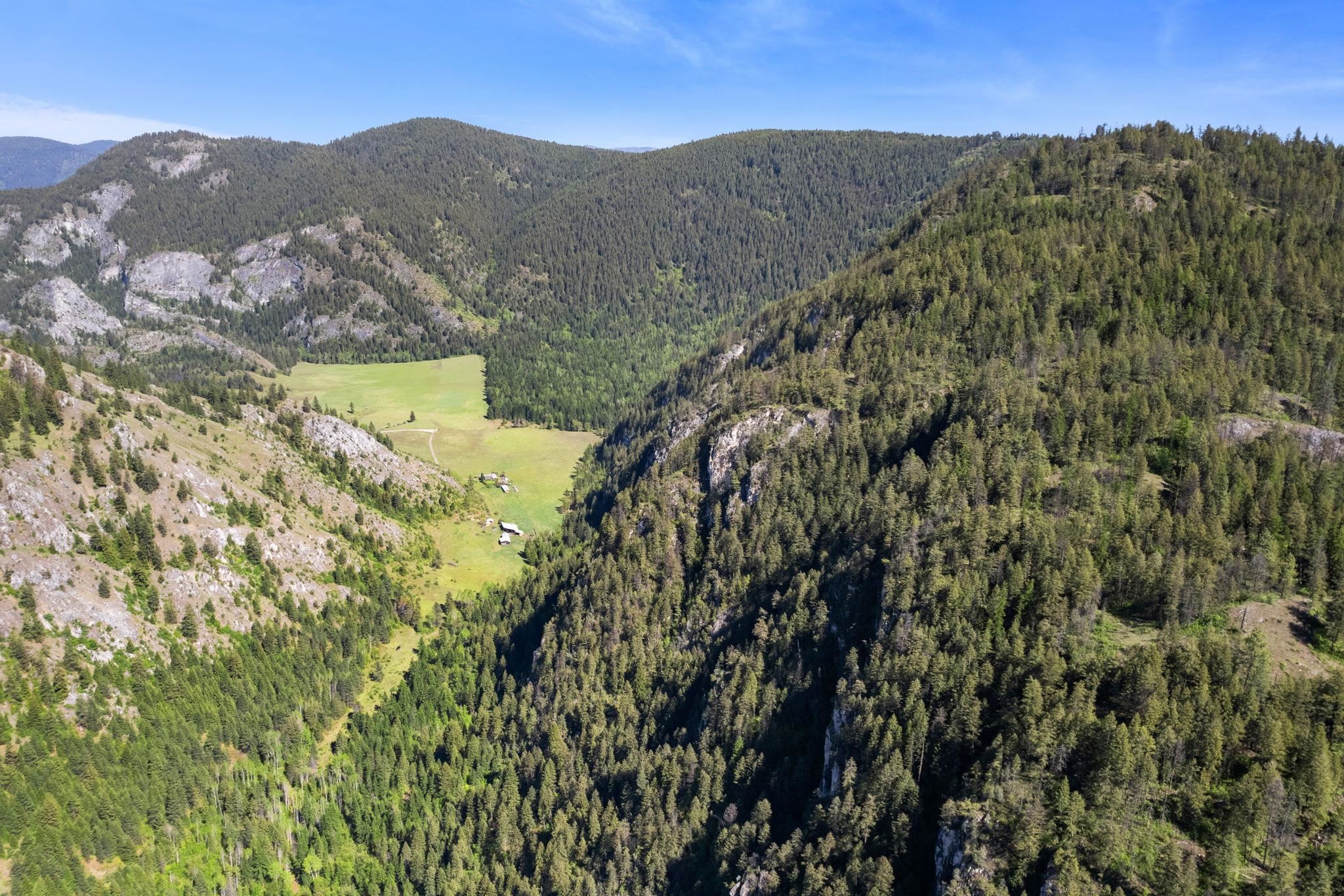 4345 Wilcox Road Northport, WA 99157 - Photo 16 of 40