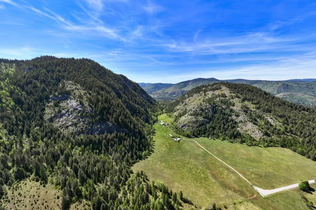 $1,950,000 | 4345 Wilcox Road, Northport, WA 99157