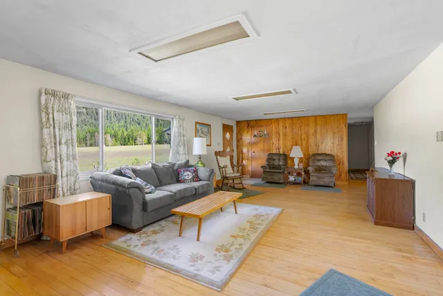 $1,950,000 | 4345 Wilcox Road, Northport, WA 99157