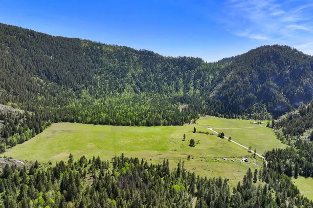 $1,950,000 | 4345 Wilcox Road, Northport, WA 99157