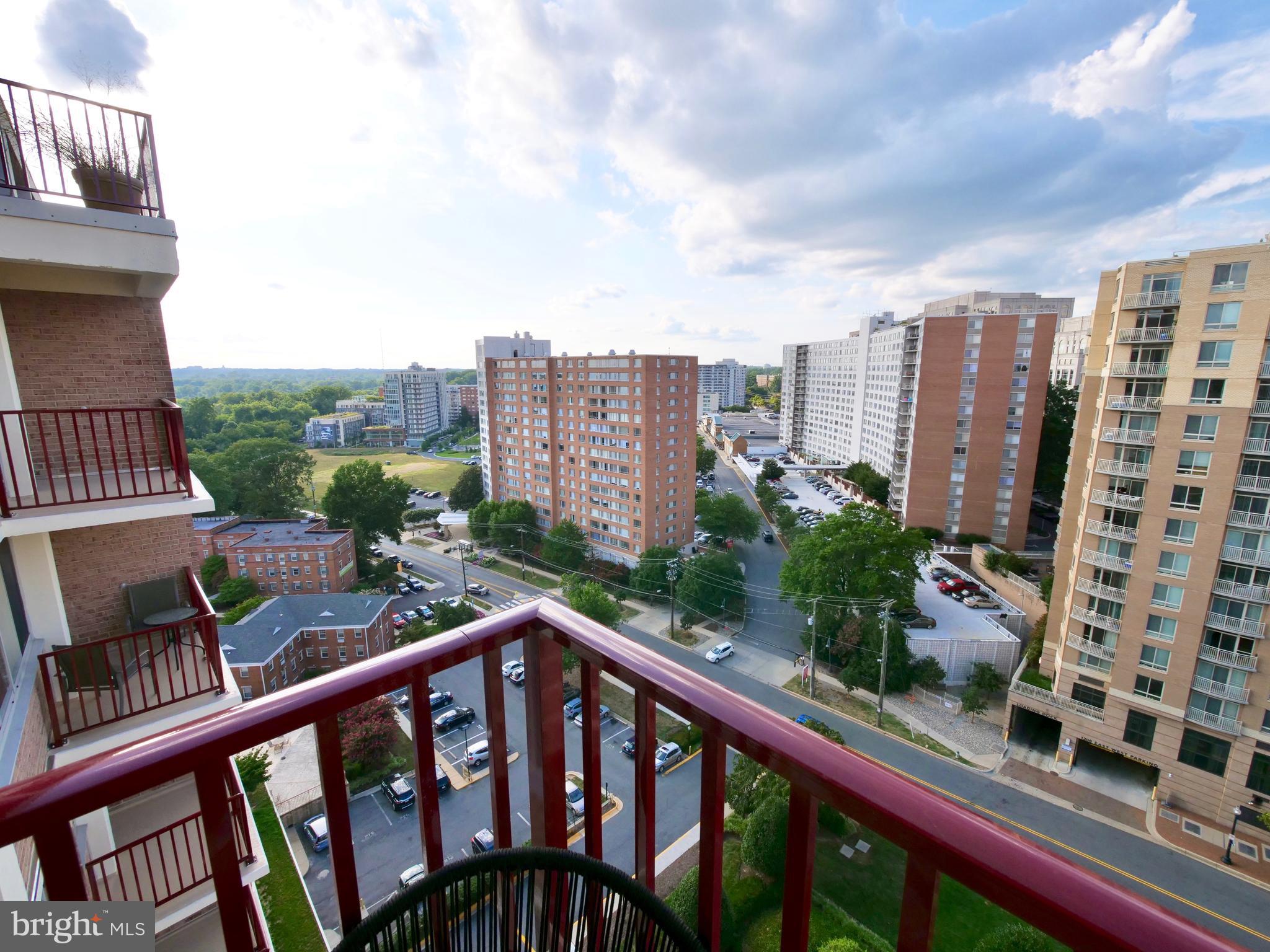 1220 Blair Mill Road, Unit 1408 Silver Spring, MD 20910 - Photo 10 of 12