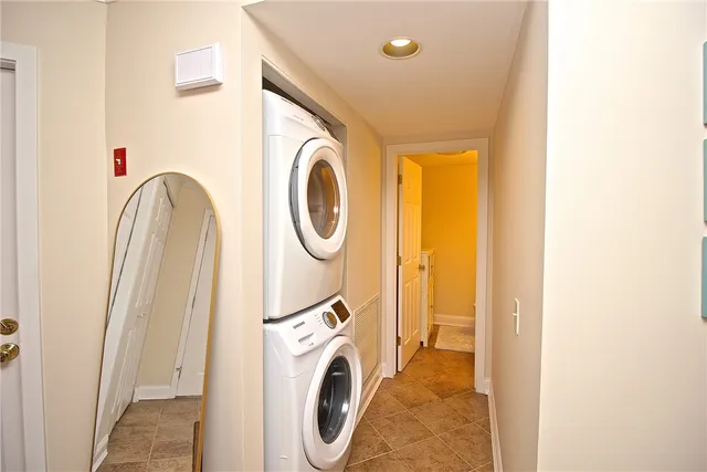 $540,000 | 38 Lawton Brook Lane, Portsmouth, RI 02871