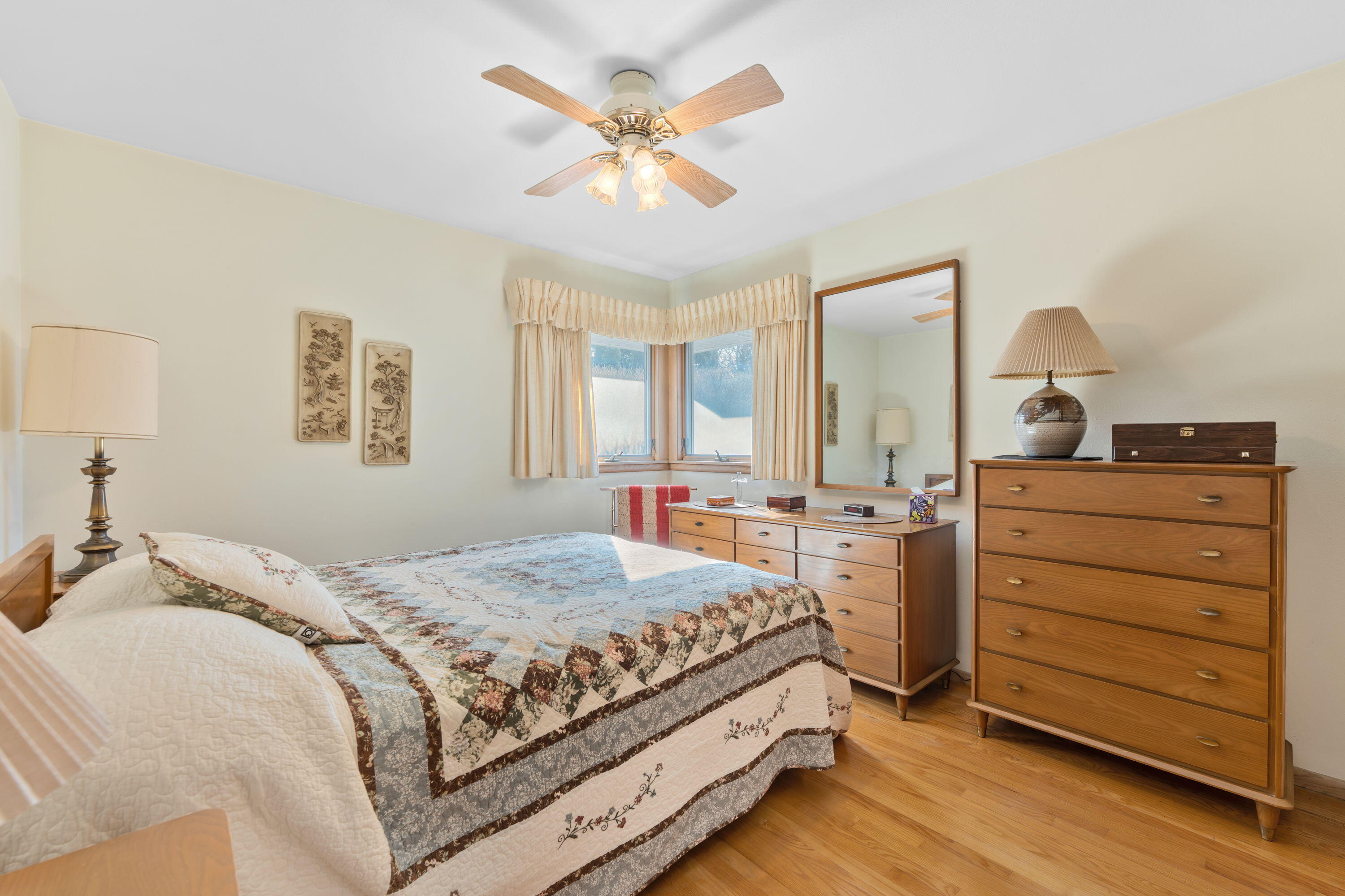 1217 Fairway Drive Racine, WI 53405 - Photo 15 of 21 15_DH107737copy