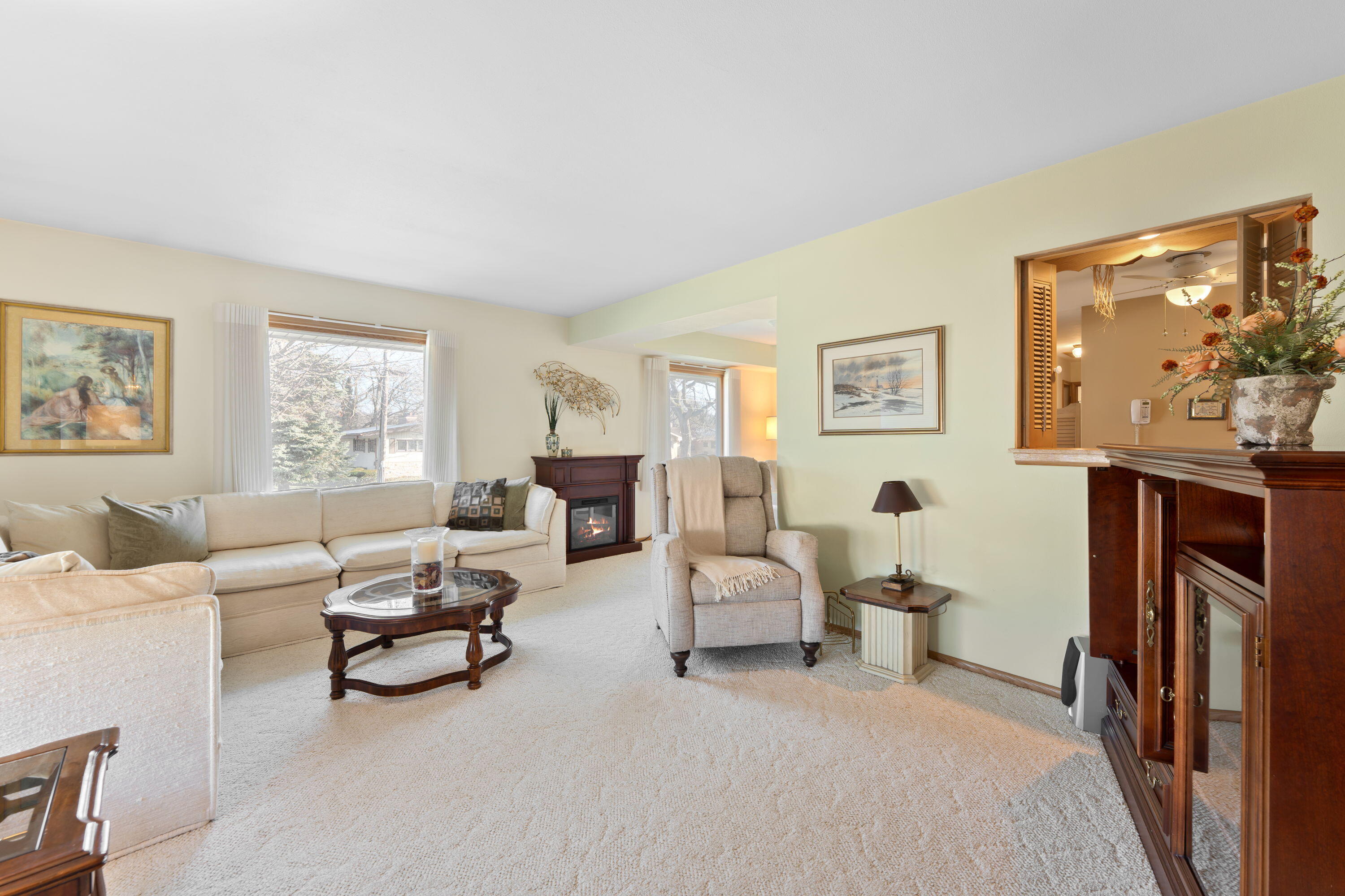 1217 Fairway Drive Racine, WI 53405 - Photo 4 of 21 3_DH107657copy