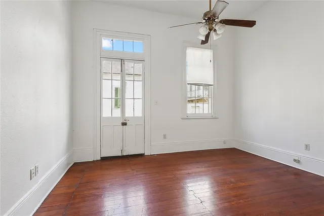 $1,300 | 1002 St Peter, Unit B, New Orleans, LA 70116