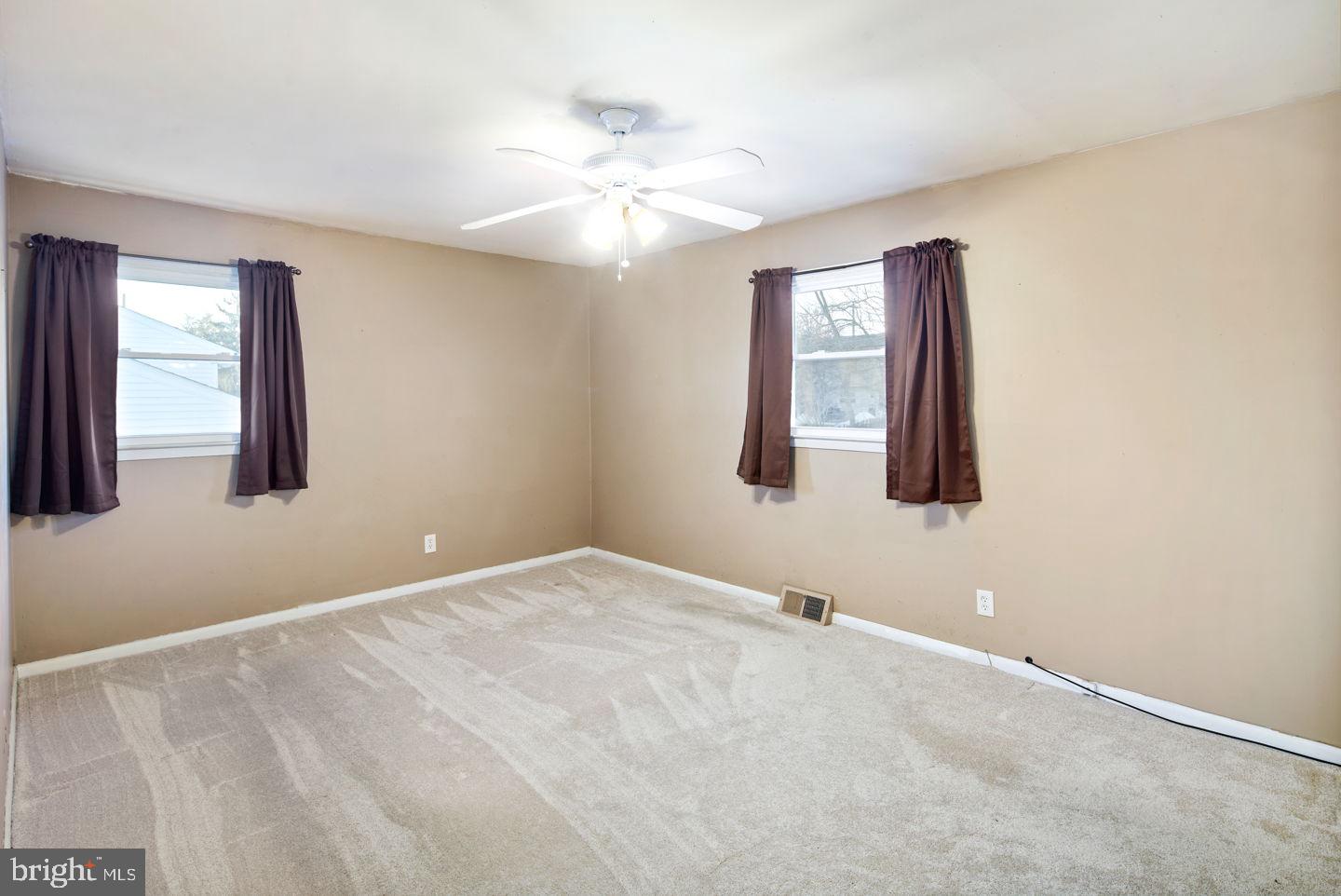 130 Paul Road Morrisville, PA 19067 - Photo 14 of 32 Main Bedroom