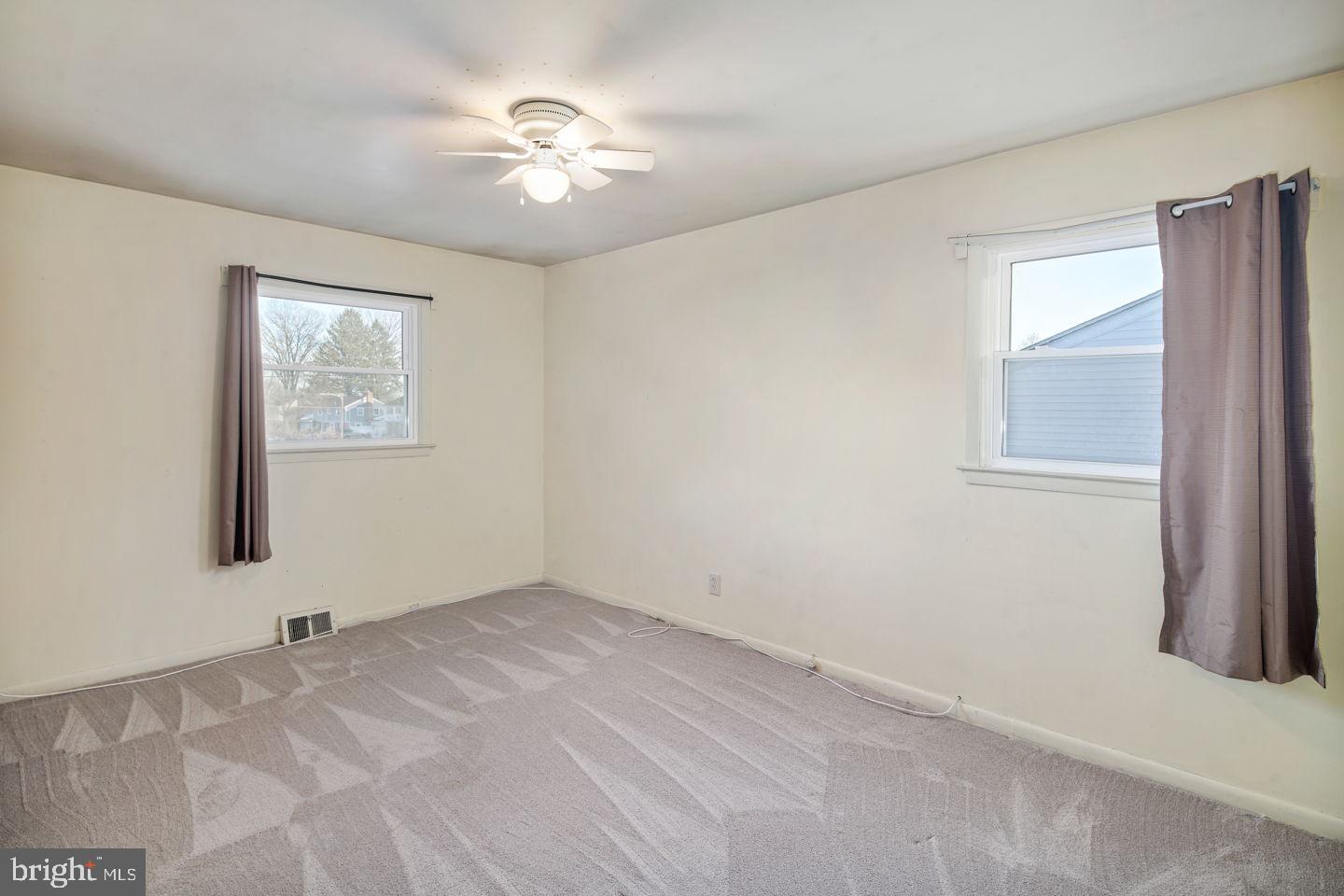 130 Paul Road Morrisville, PA 19067 - Photo 17 of 32 Bedroom 2