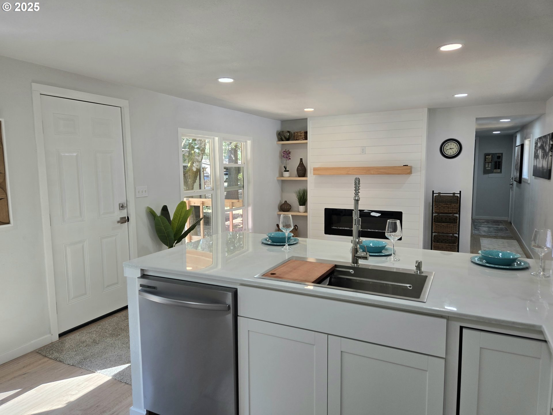 27171 Clear Lake Road, Unit 17 Eugene, OR 97402 - Photo 12 of 35 Kitchen