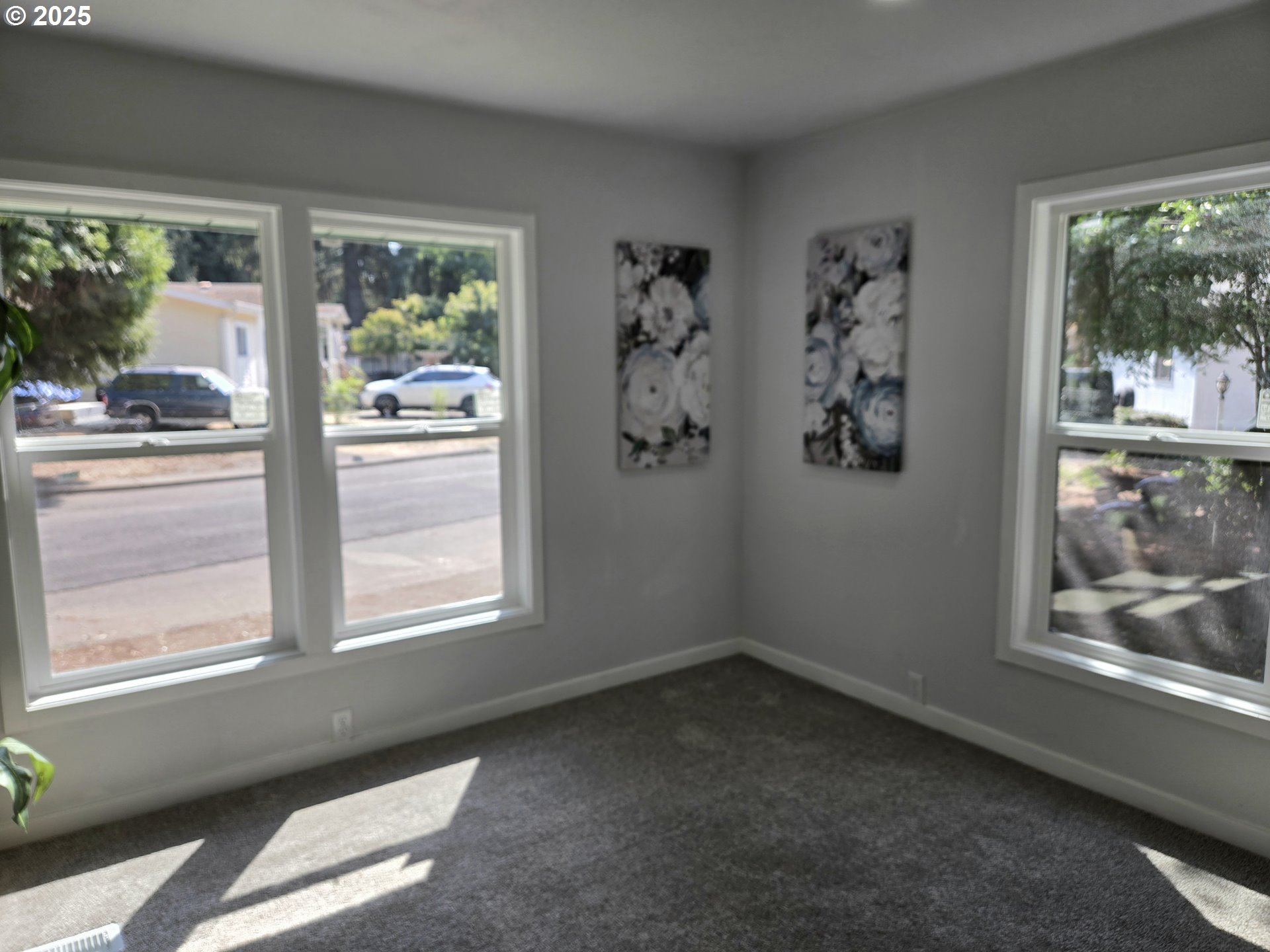 27171 Clear Lake Road, Unit 17 Eugene, OR 97402 - Photo 23 of 35 Bedroom, Owner's Suite