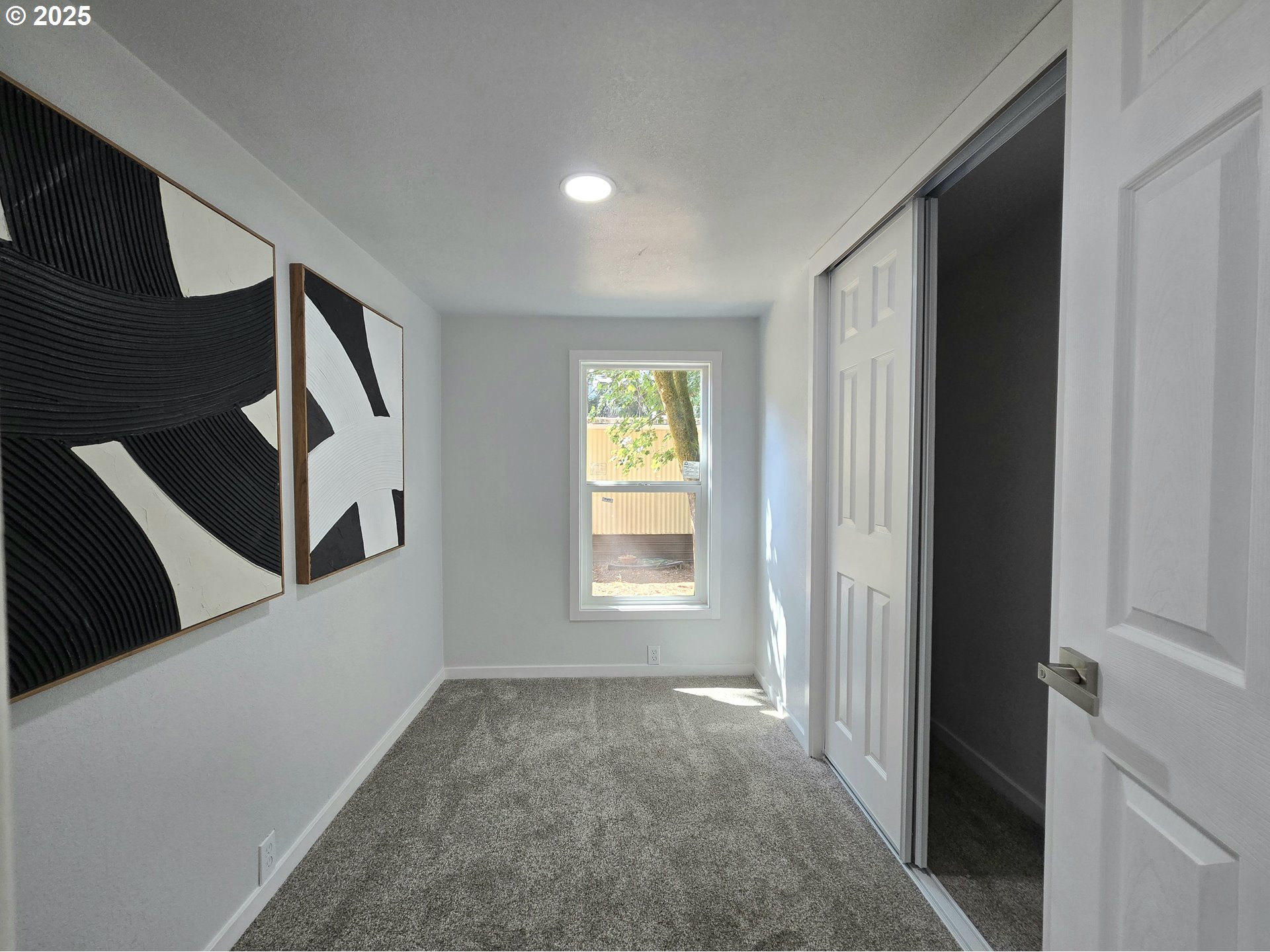 27171 Clear Lake Road, Unit 17 Eugene, OR 97402 - Photo 33 of 35 Bedroom